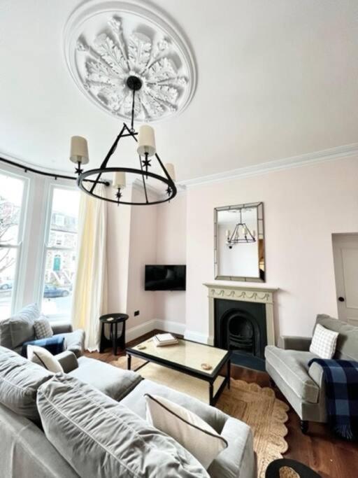Redland Suites - Apartment 4 Bristol Eksteriør bilde