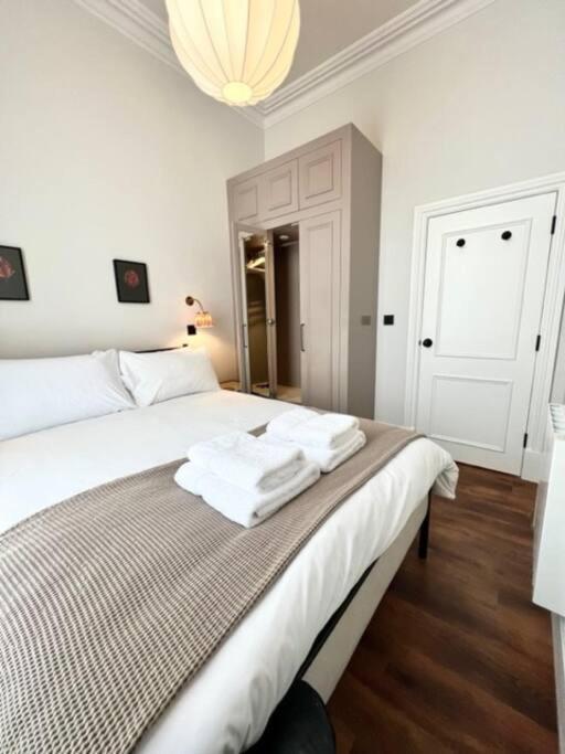 Redland Suites - Apartment 4 Bristol Eksteriør bilde
